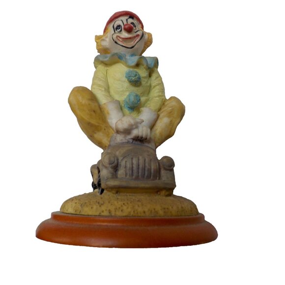 Vintage Circus Clown on Car Figurine Carnival  5 3/8" - Picture 1 of 5